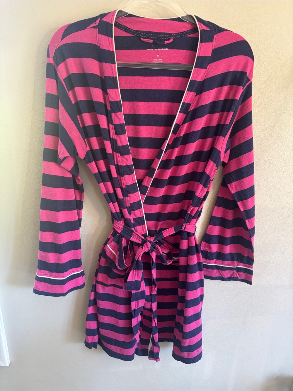 M Tommy Hilfiger striped lightweight short robe